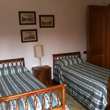 Ai Pugni Apartmán